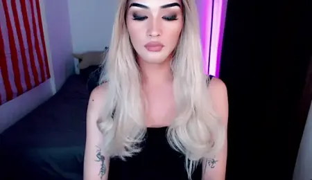 Alicegreenexx webcam model stream image