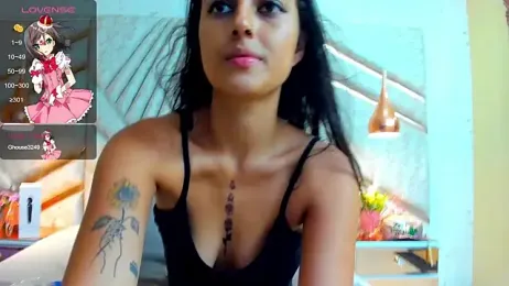 KristinWall webcam model stream image