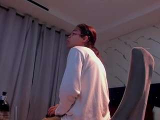 zoex2 webcam model stream image