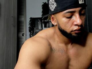 Mark Junior webcam model stream image