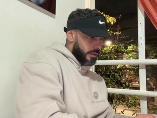 Braun Phillips webcam model stream image