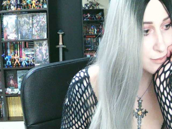 Alice--Rabbit webcam model stream image