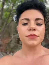 LukeLouHarvey webcam model stream image