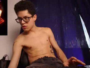 wolfan_sky webcam model stream image