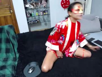 sexapoly webcam model stream image