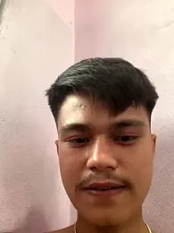 Hullax webcam model stream image