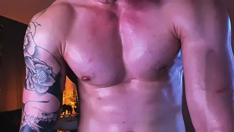 Oscar_Miller_ webcam model stream image