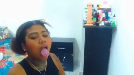 keniacutethh webcam model stream image