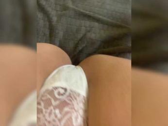 milashkars webcam model stream image