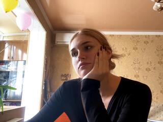 Laree Lemin webcam model stream image