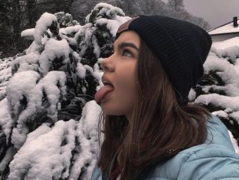 RedaChinzi webcam livejasmin model stream image