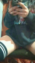 luthien420_ webcam model stream image