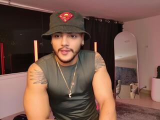 Colton White webcam model stream image