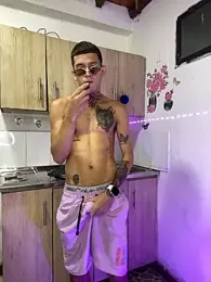 dilan_abraham12 webcam model stream image