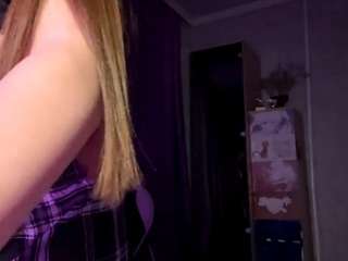 stephaniaaherns webcam model stream image