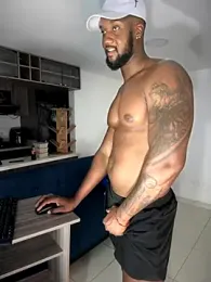 blackdrey18 webcam model stream image