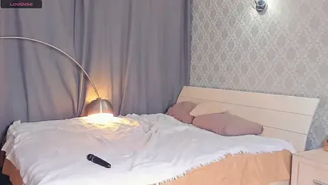 RenetTolken webcam model stream image