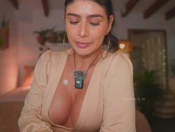 Meegan webcam model stream image