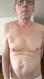 SeniorExhib webcam model stream image
