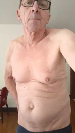 SeniorExhib webcam model stream image