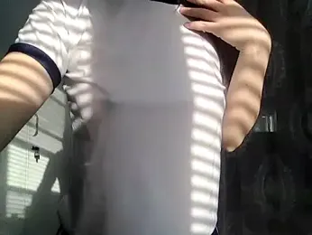 Mia_8 webcam model stream image