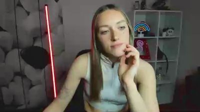 EvelynBlond webcam model stream image