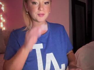 Sexxxy Lexxy webcam model stream image