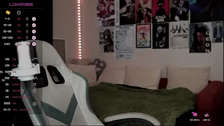 Traharaa webcam model stream image