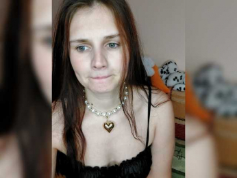 LisaLovHoney webcam model stream image