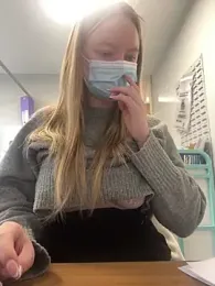 hazel_wood21 webcam model stream image