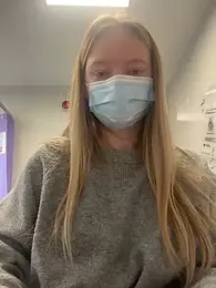 hazel_wood21 webcam model stream image