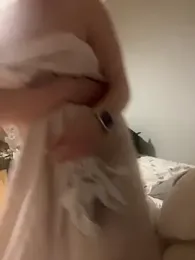 hazel_wood21 webcam model stream image