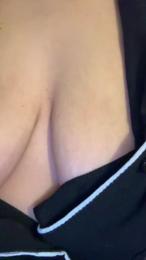 Mllej webcam model stream image