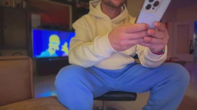 sk8_bong webcam model stream image
