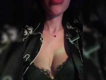 LeCriss webcam model stream image