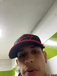 HarryGaze webcam model stream image