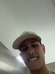 HarryGaze webcam stripchat model stream image