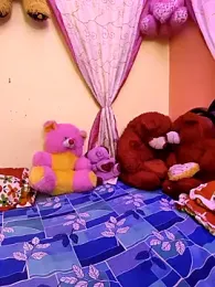 nisha_baby2 webcam model stream image