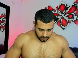 Charles Jamess webcam model stream image