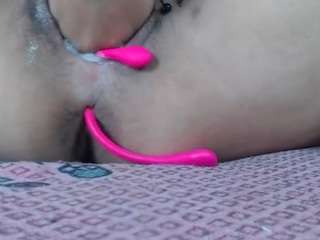 tina-hott webcam model stream image