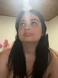 Stephania_18 webcam model stream image