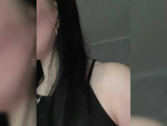 Hotgirrrl webcam model stream image