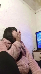nooocllama webcam model stream image