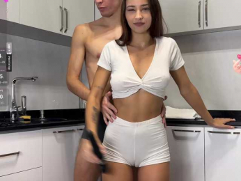 XXXDreamTeam webcam bongacams model stream image