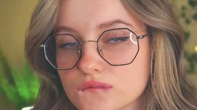 LynnaByrd webcam model stream image
