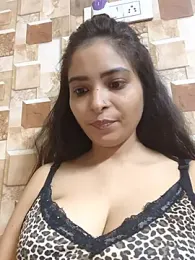 QUEEN-ADITI webcam model stream image