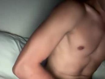 toshikaro0 webcam model stream image