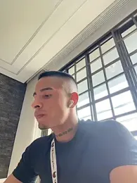 willclayy webcam model stream image