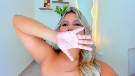 Carlota_peach webcam model stream image