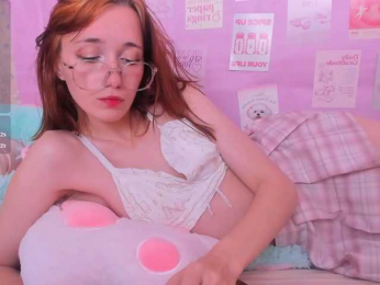 Dark-Willlow webcam model stream image